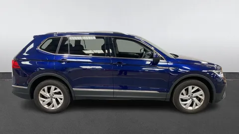 Volkswagen Tiguan Allspace 1.5 TSI Life DSG [7 Seats]