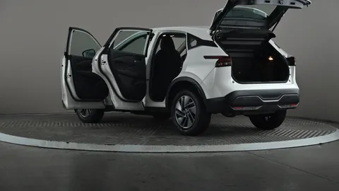 Nissan Qashqai 1.3 DiG-T MH 158 Acenta Premium 5dr Xtronic