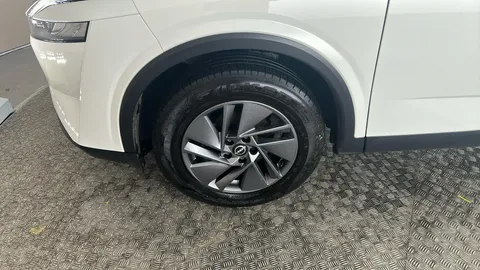 Nissan Qashqai 1.3 DiG-T MH 158 Acenta Premium 5dr Xtronic