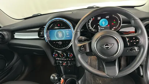 Mini Hatchback 1.5 Cooper Classic