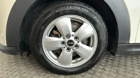 Mini Hatchback 1.5 Cooper Classic