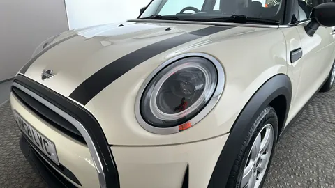 Mini Hatchback 1.5 Cooper Classic
