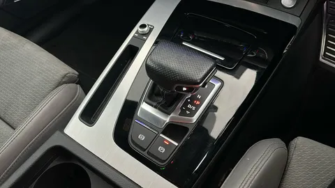 Audi Q5 45 TFSI Quattro S Line S Tronic