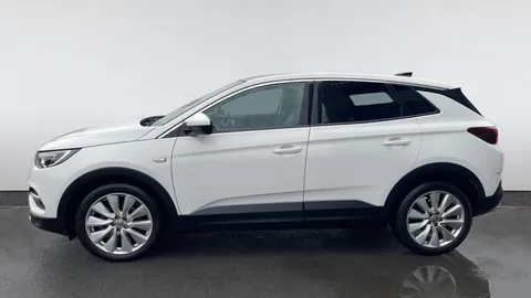 Vauxhall Grandland X 1.2 Turbo Elite Nav