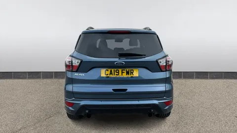 FORD KUGA 2.0 TDCi ST-Line 2WD