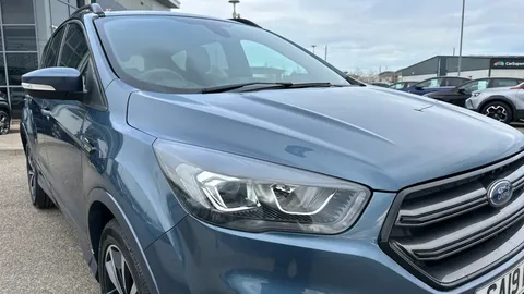 FORD KUGA 2.0 TDCi ST-Line 2WD