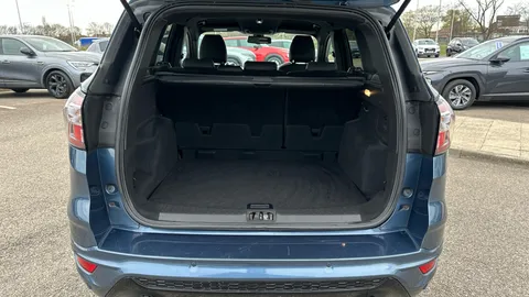 FORD KUGA 2.0 TDCi ST-Line 2WD