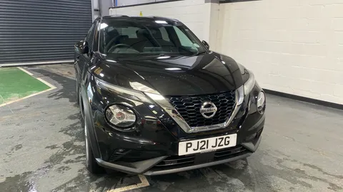 Nissan Juke 1.0 DiG-T N-Connecta DCT