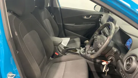 Hyundai Kona 1.0 TGDi 48V MHEV SE Connect