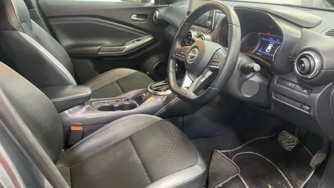 Nissan Juke 1.6 Hybrid N-Connecta Auto