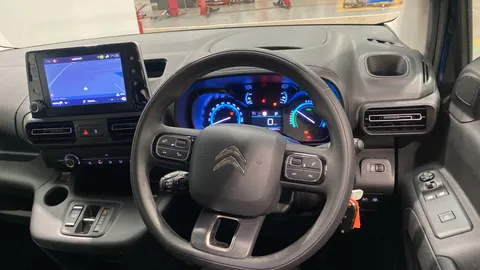 Citroen Berlingo 100kW Feel XL 50kWh Auto [7 seat]