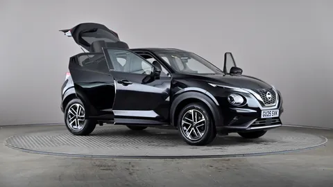 Nissan Juke 1.0 DiG-T N-Connecta