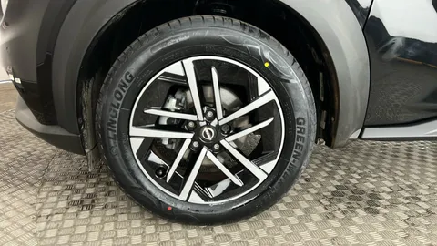 Nissan Juke 1.0 DiG-T N-Connecta