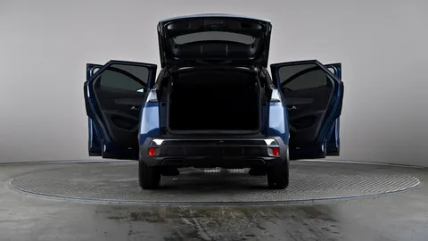 Peugeot 3008 1.5 BlueHDi Allure Premium+ EAT8