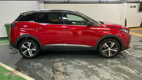 Peugeot 3008 1.5 BlueHDi GT EAT8