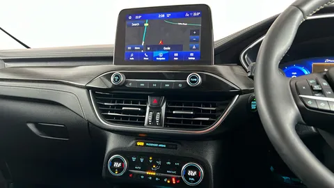 FORD KUGA 2.5 PHEV Vignale CVT