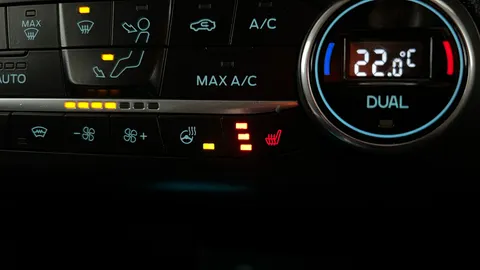 FORD KUGA 2.5 PHEV Vignale CVT