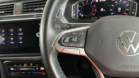 Volkswagen Tiguan Allspace 1.5 TSI Life [7 Seats]