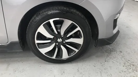 SUZUKI SWIFT 1.2 Dualjet Attitude