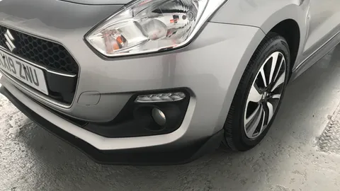 SUZUKI SWIFT 1.2 Dualjet Attitude