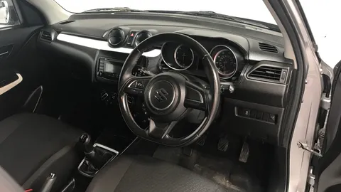 SUZUKI SWIFT 1.2 Dualjet Attitude