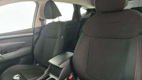 Hyundai Tucson 1.6 TGDi SE Connect 2WD