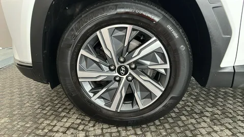 Hyundai Tucson 1.6 TGDi SE Connect 2WD