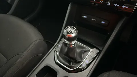 Hyundai Tucson 1.6 TGDi SE Connect 2WD