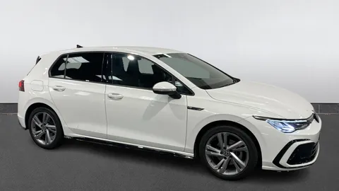 VOLKSWAGEN GOLF 1.5 TSI 150 R-Line