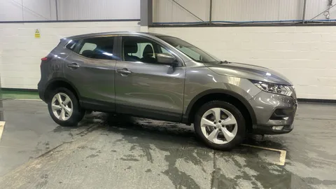 NISSAN QASHQAI 1.3 DiG-T Acenta Premium