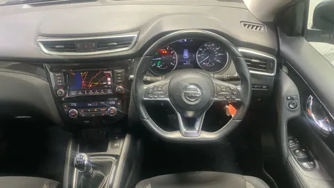 NISSAN QASHQAI 1.3 DiG-T Acenta Premium