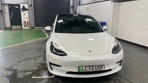TESLA MODEL 3 RWD Auto