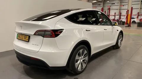Tesla                     Model Y Long Range AWD Auto