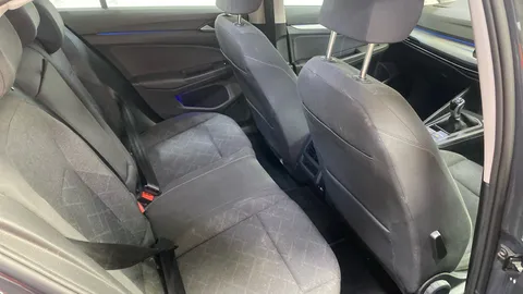 Volkswagen Golf 1.0 TSI Life