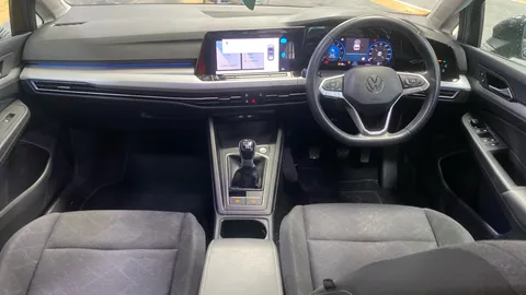 Volkswagen Golf 1.0 TSI Life