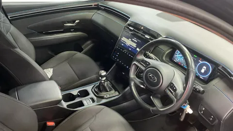 HYUNDAI TUCSON 1.6 TGDi SE Connect 2WD