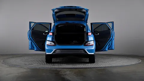 HYUNDAI KONA 150kW Premium 64kWh Auto