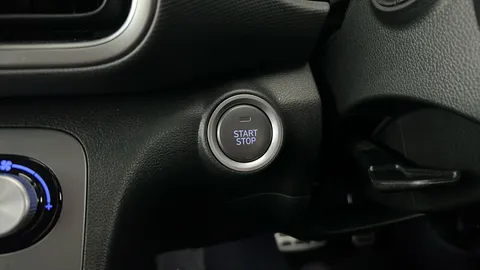 HYUNDAI KONA 150kW Premium 64kWh Auto