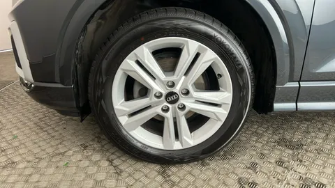 Audi Q2 35 TFSI Sport