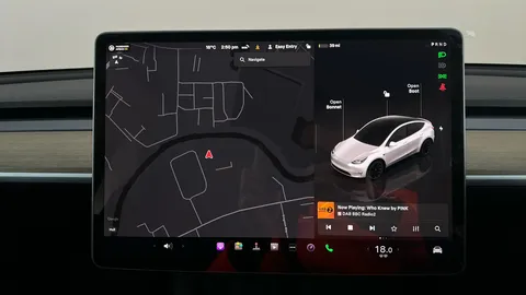 TESLA MODEL Y Long Range AWD Auto