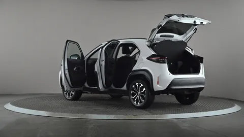 TOYOTA YARIS CROSS 1.5 Hybrid Design CVT