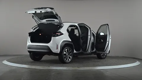 TOYOTA YARIS CROSS 1.5 Hybrid Design CVT