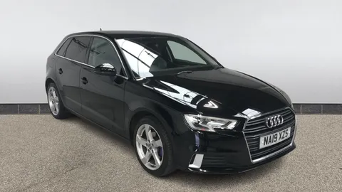 AUDI A3 30 TFSI 116 Sport