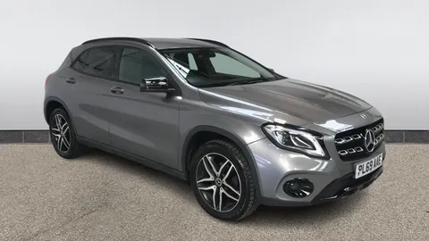 MERCEDES-BENZ GLA GLA 180 Urban Edition Auto