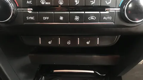 KIA XCEED 1.4T GDi ISG 3