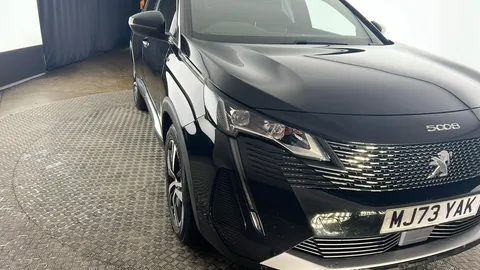 PEUGEOT 5008 1.2 PureTech GT EAT8