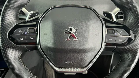 PEUGEOT 5008 1.2 PureTech GT EAT8