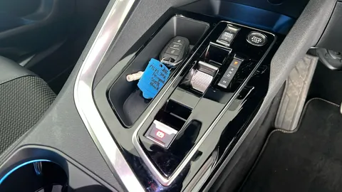 PEUGEOT 5008 1.2 PureTech GT EAT8