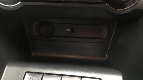 Mg Motor Uk               Mg3 1.5 VTi-TECH Exclusive