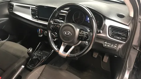 KIA RIO 1.4 2